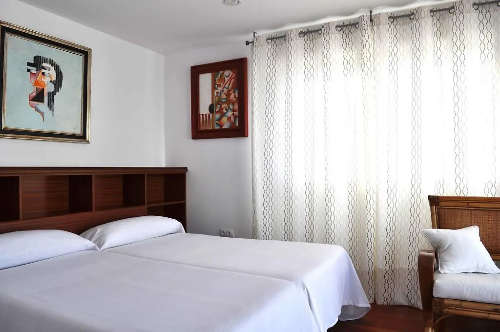San Luis Apartment Seville Spain